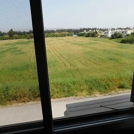 Sea View Apartment, Close To Amenities Apartment