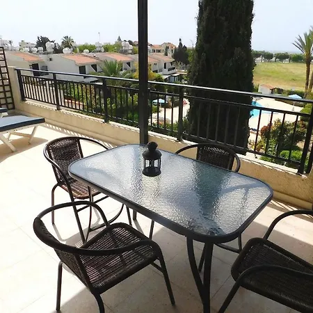 Sea View Apartment, Close To Amenities * Paphos
